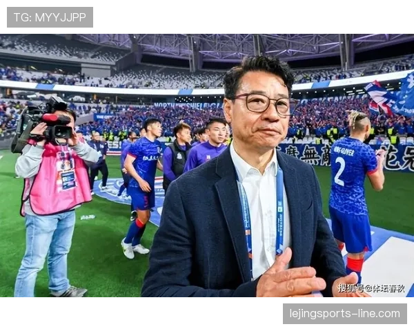 上海申花主帅吴金贵赛后回应争议判罚强调球队需要专注后续比赛